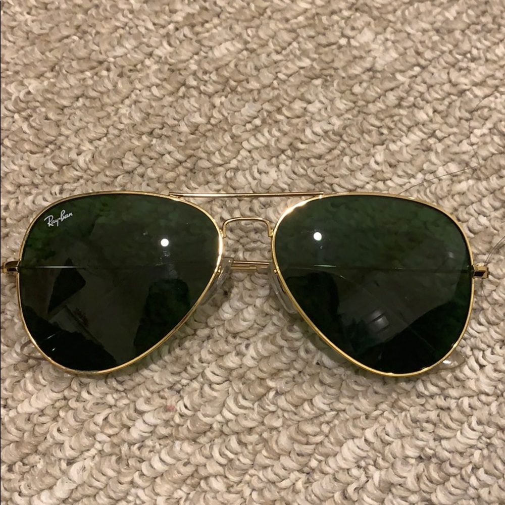 Rayban classic aviators